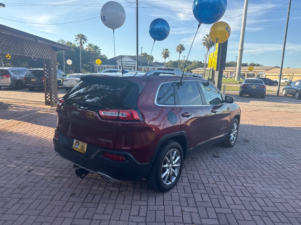 2018 Jeep Cherokee Image 7