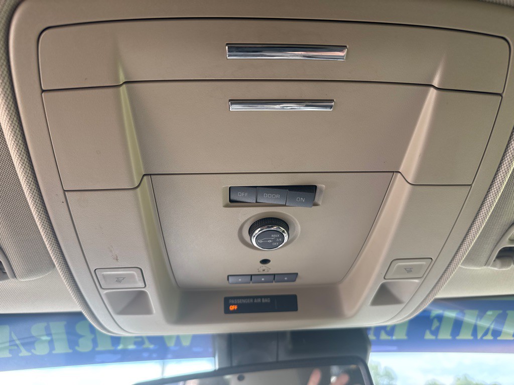 2018 GMC Yukon Image 40