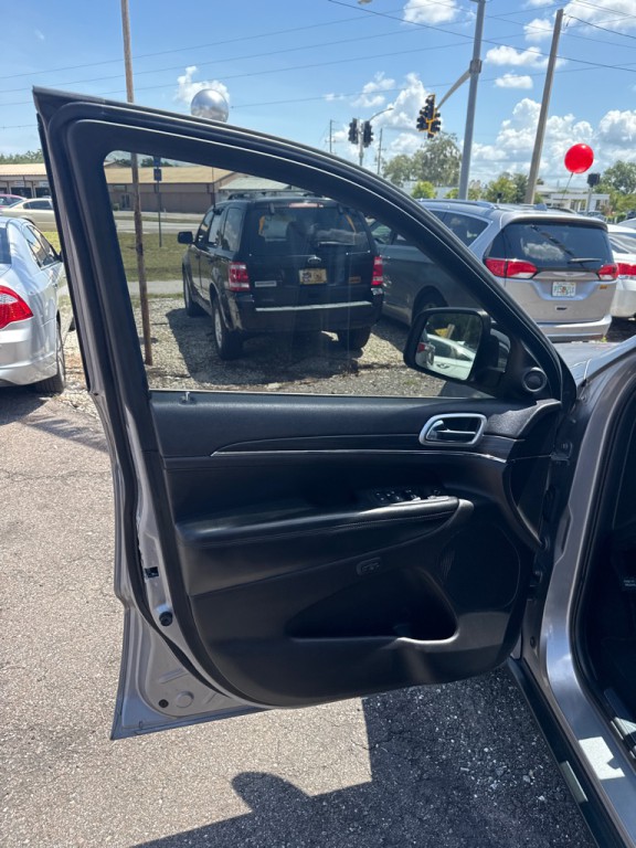 2019 Jeep Grand Cherokee Image 15