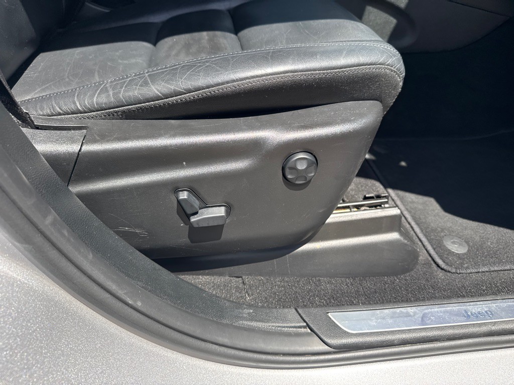 2019 Jeep Grand Cherokee Image 23