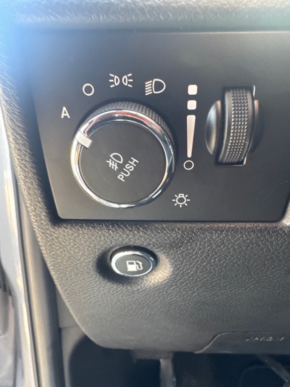 2019 Jeep Grand Cherokee Image 28