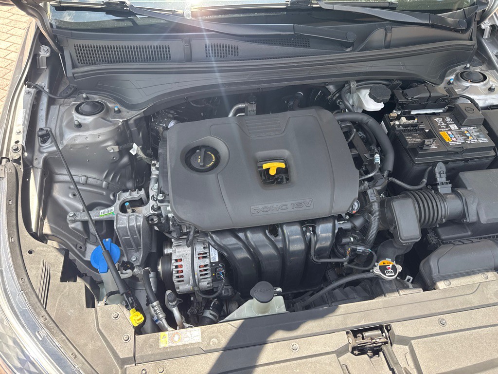 2023 Kia Forte Image 34