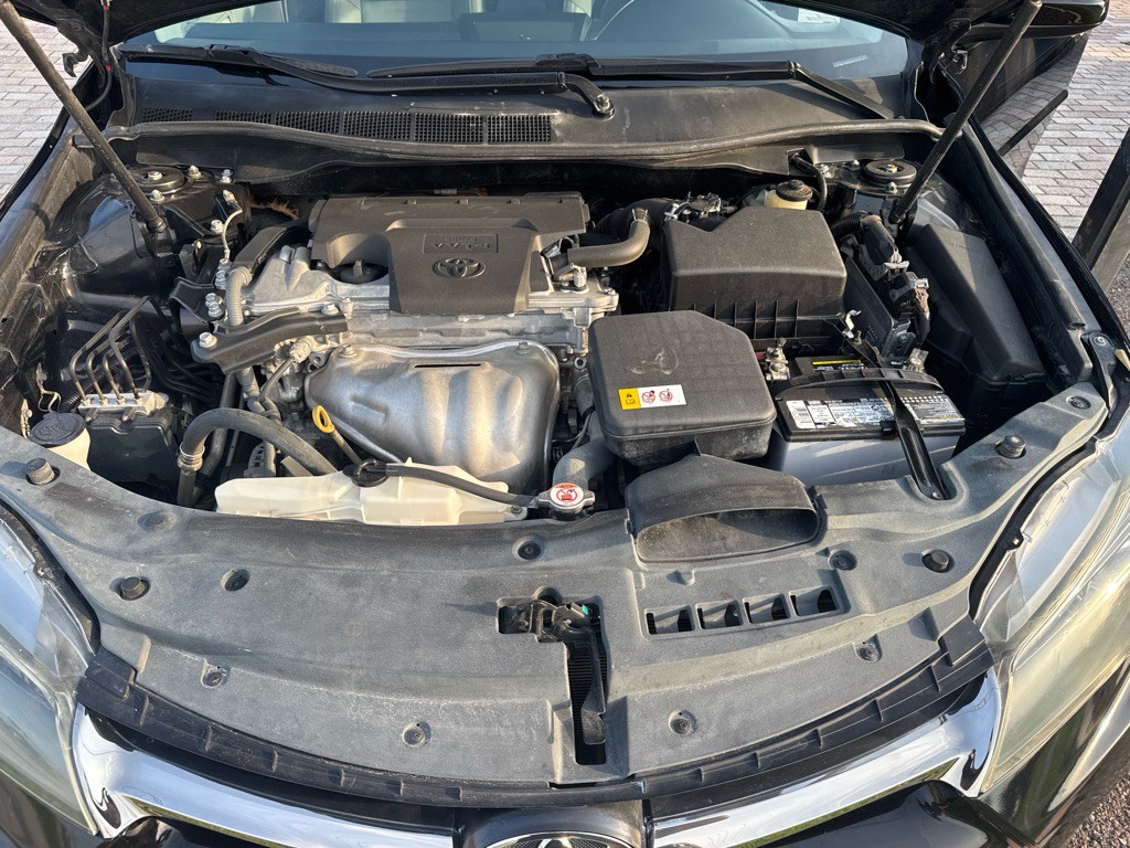 2017 Toyota Camry Image 77
