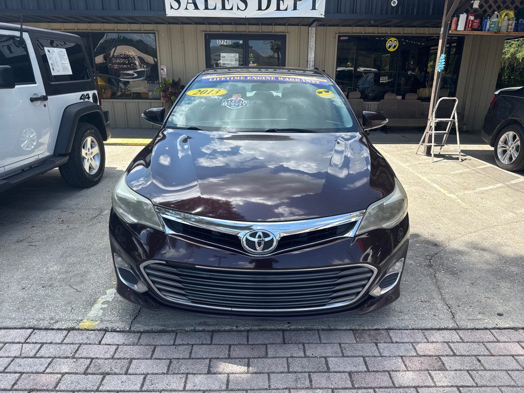 2013 Toyota Avalon Image 2
