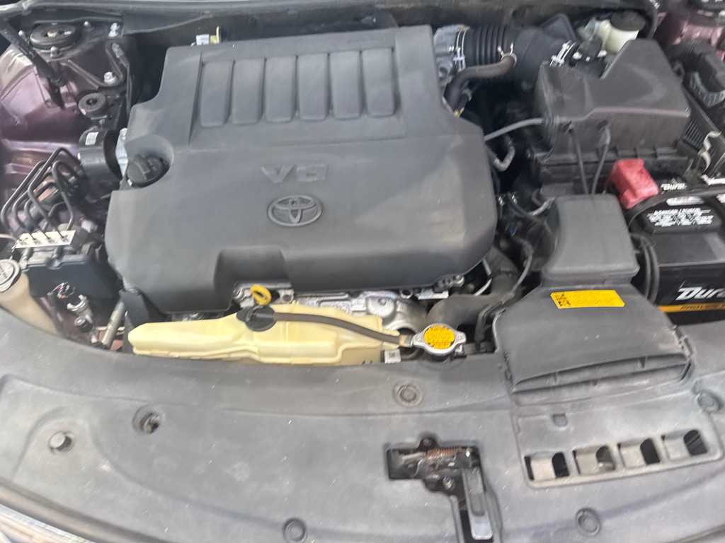 2013 Toyota Avalon Image 25