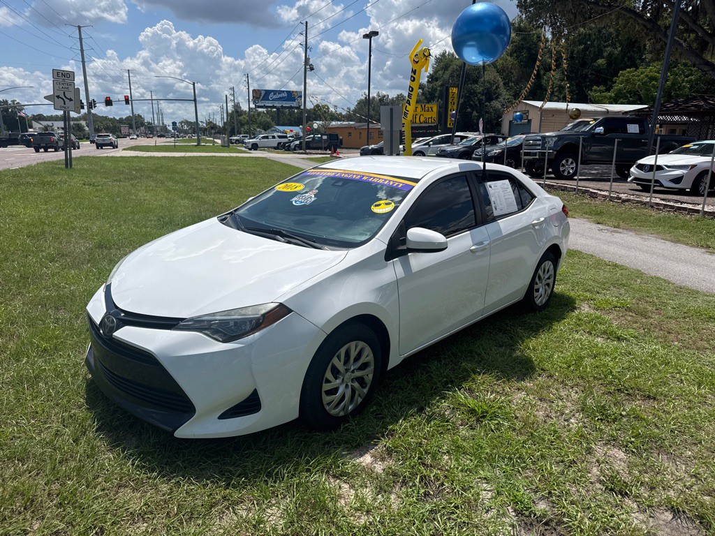 2018 Toyota Corolla Image 3