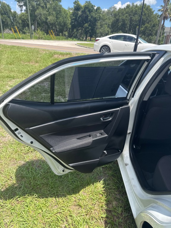 2018 Toyota Corolla Image 16