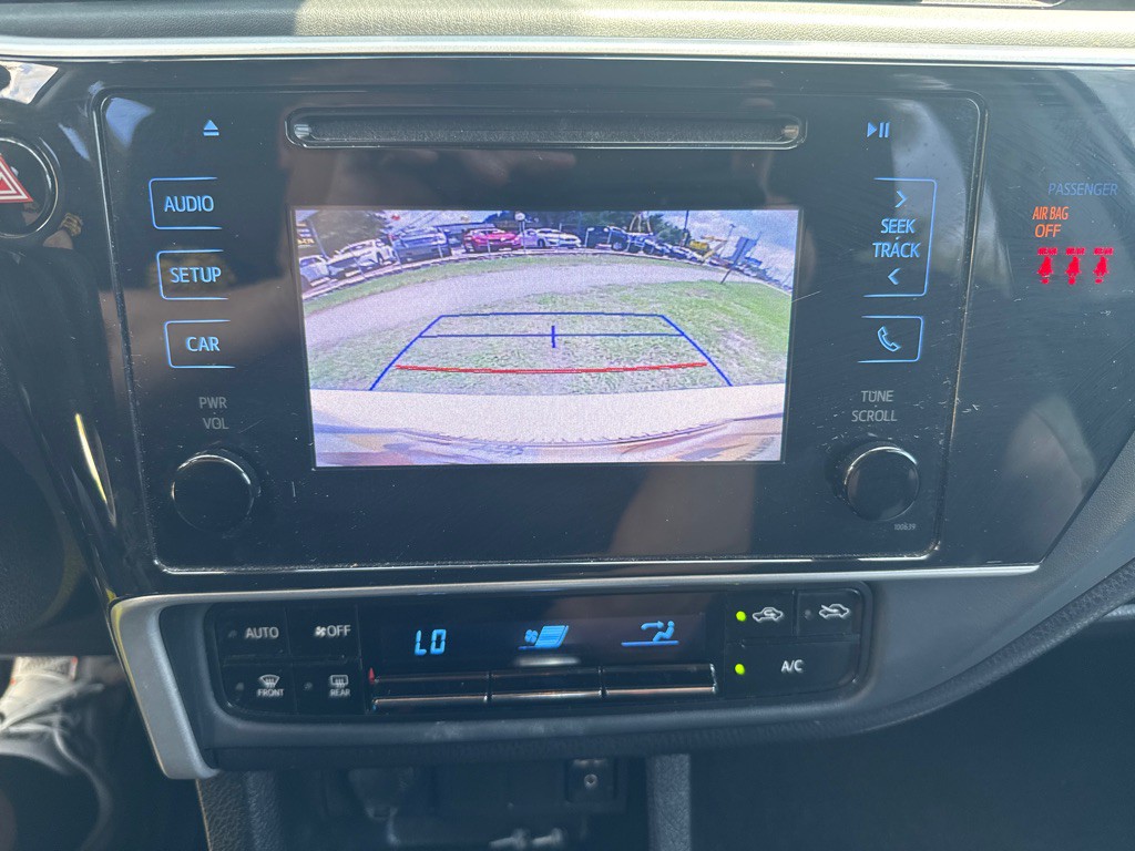 2018 Toyota Corolla Image 26