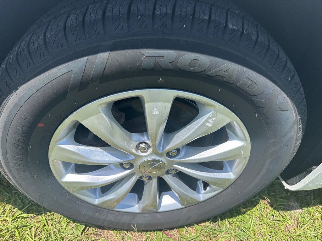 2018 Chrysler Pacifica Image 8