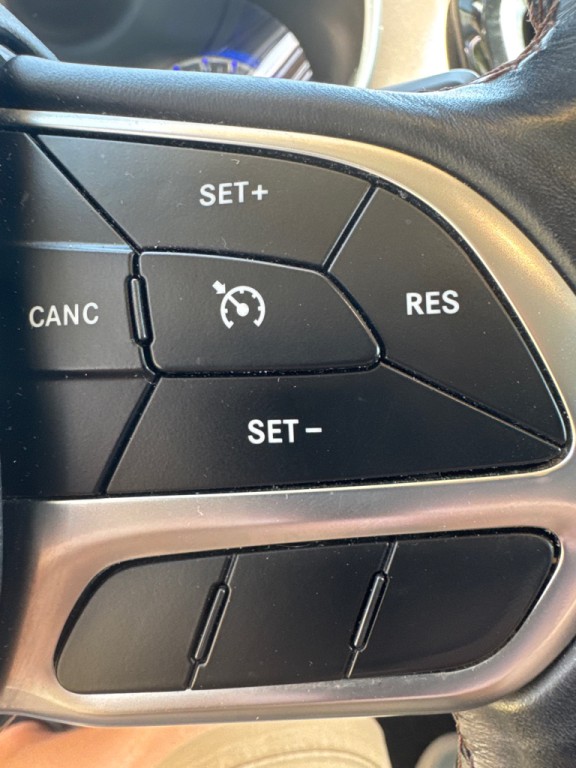 2018 Chrysler Pacifica Image 27