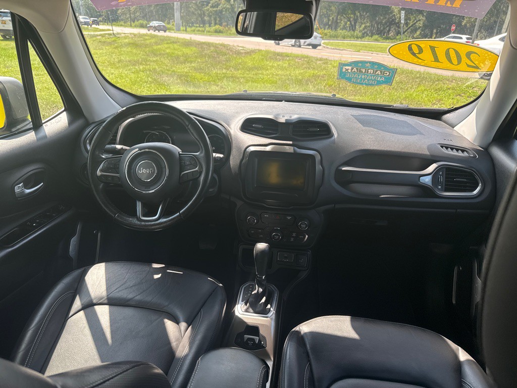 2019 Jeep Renegade Image 16