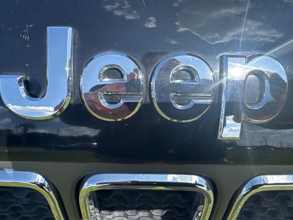 2019 Jeep Renegade Image 24