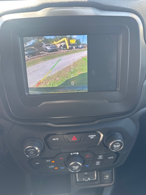 2019 Jeep Renegade Image 27