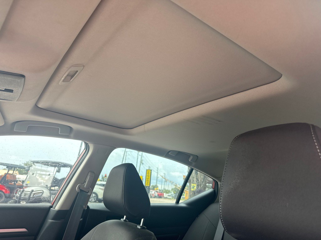 2019 Nissan Altima Image 27