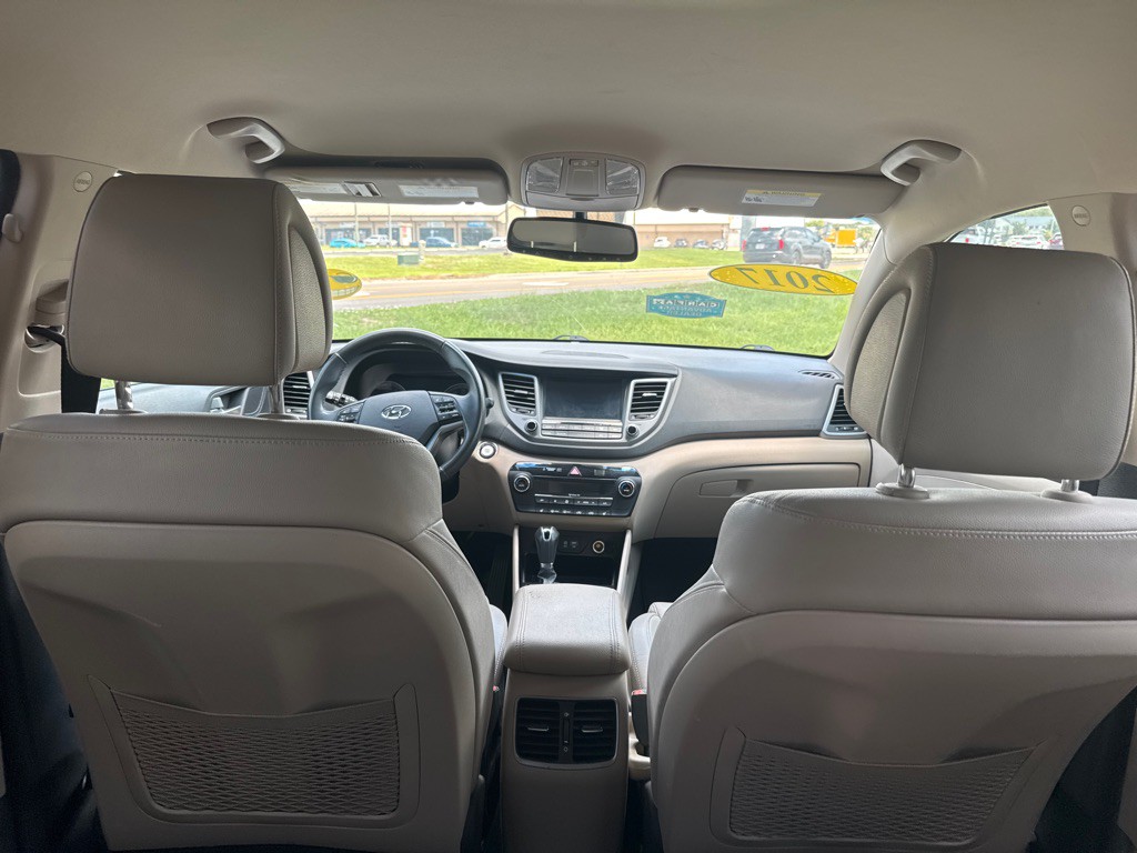 2017 Hyundai Tucson Image 15