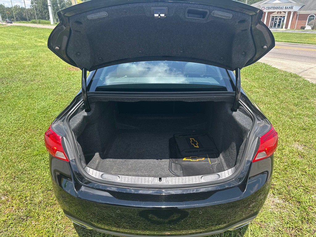 2018 Chevrolet Impala Image 14