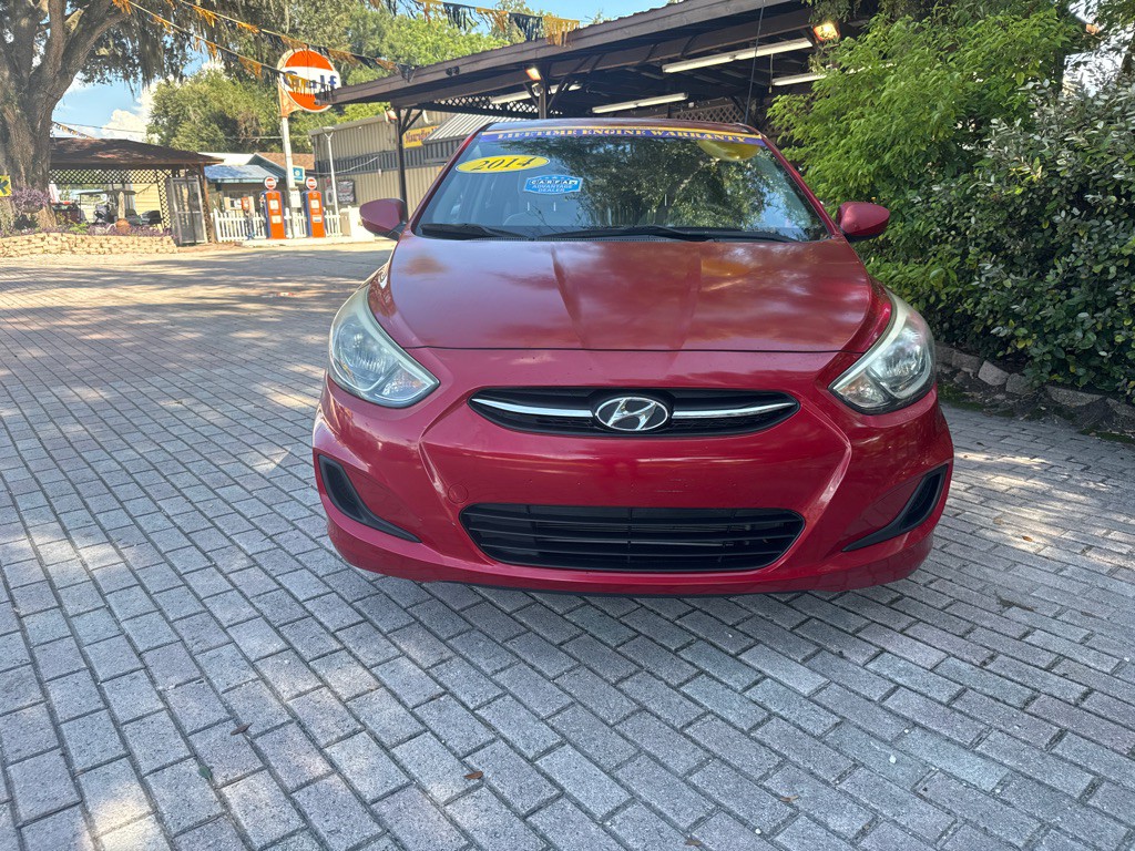 2015 Hyundai Accent Image 2