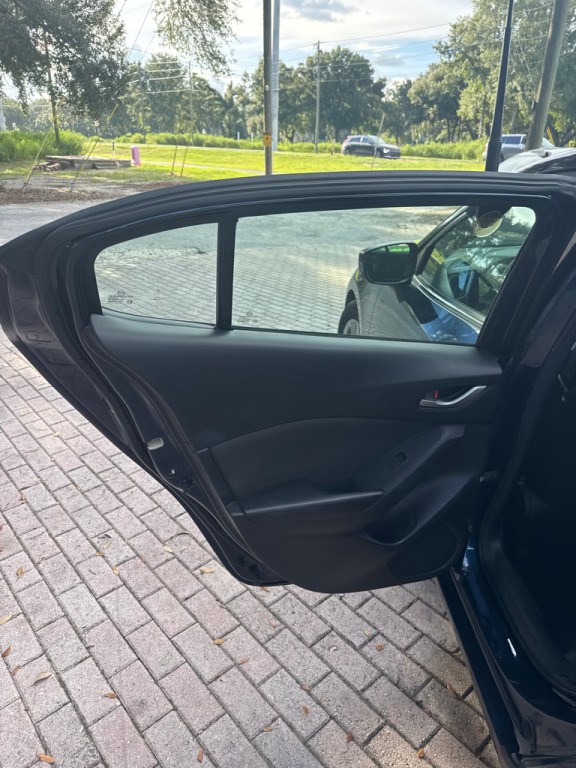 2016 Mazda Mazda3 Image 20