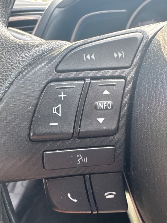 2016 Mazda Mazda3 Image 28