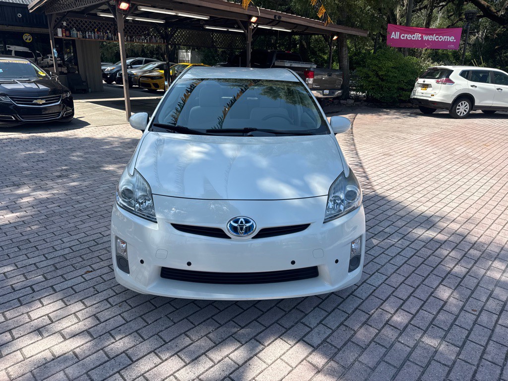 2010 Toyota Prius Image 2