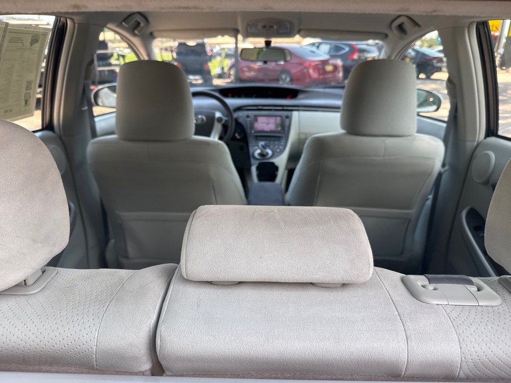 2010 Toyota Prius Image 14