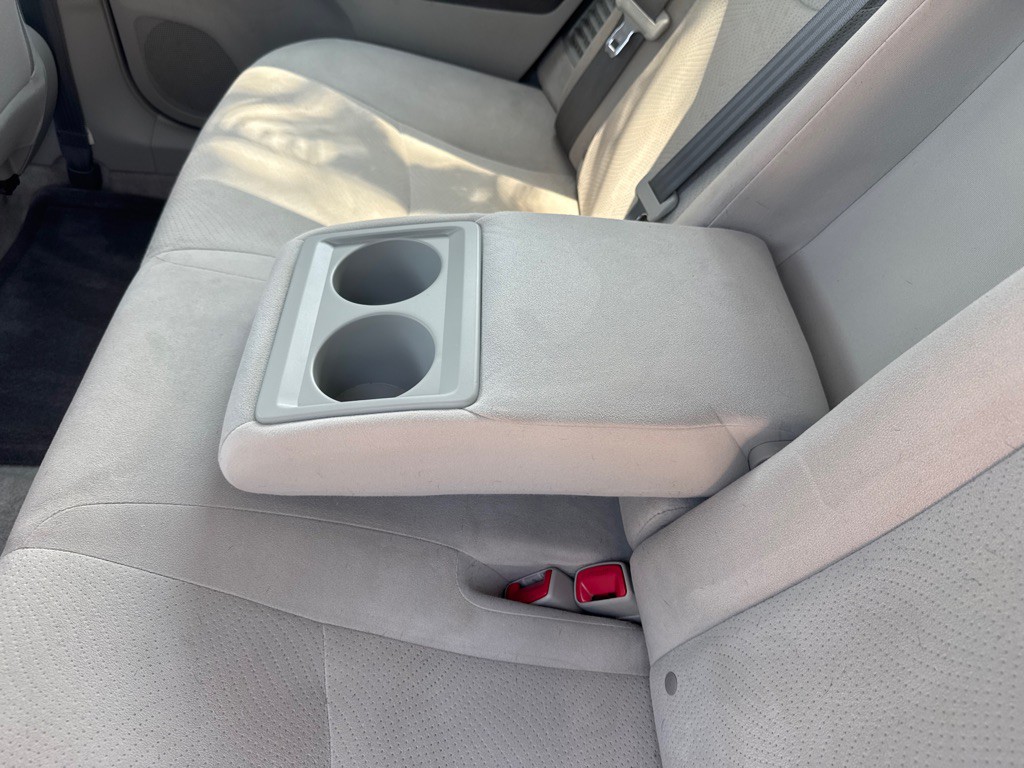 2010 Toyota Prius Image 23