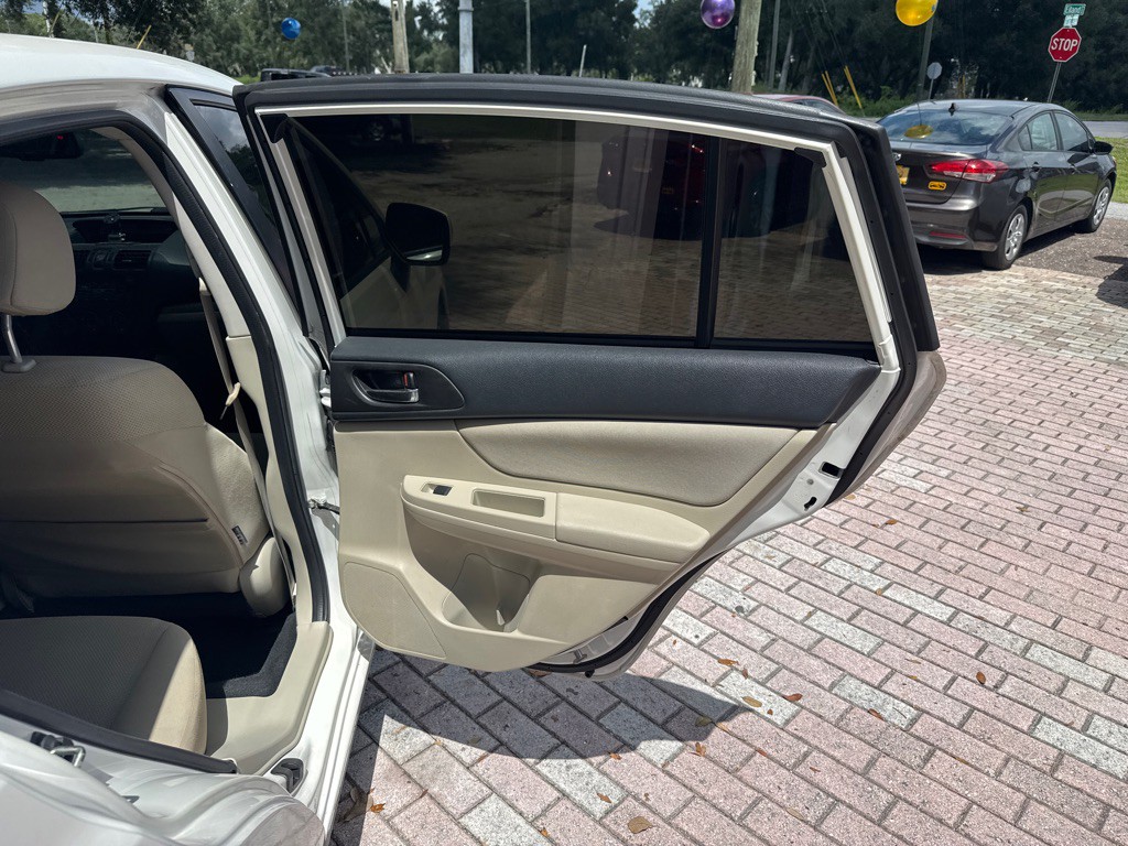 2013 Subaru Impreza Image 18
