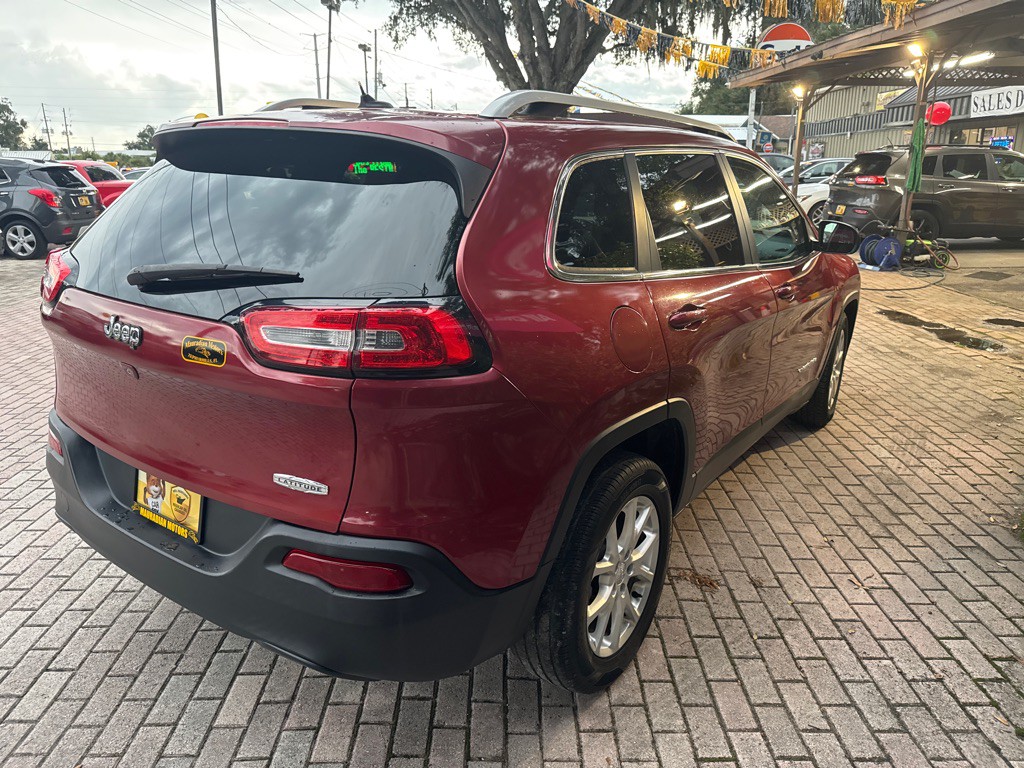 2015 Jeep Cherokee Image 7