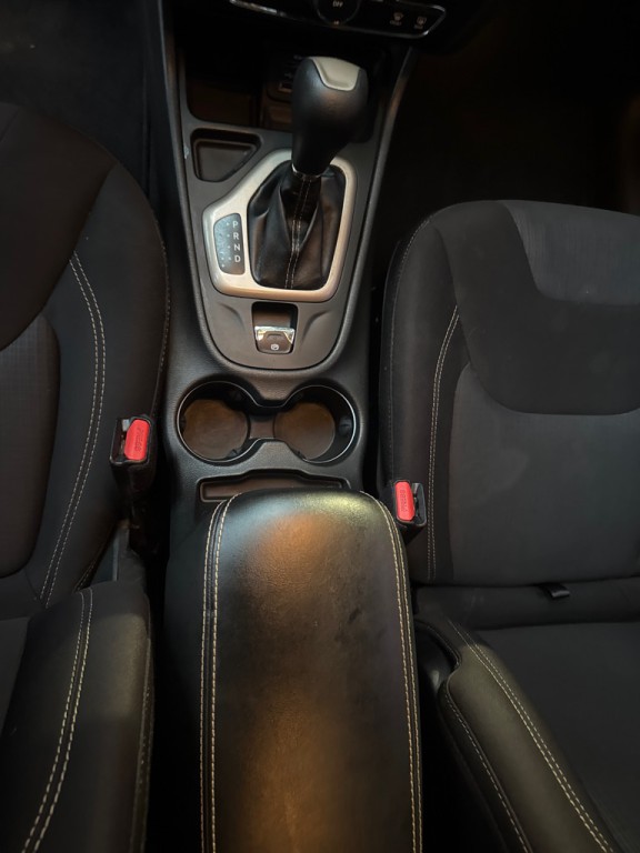 2015 Jeep Cherokee Image 26