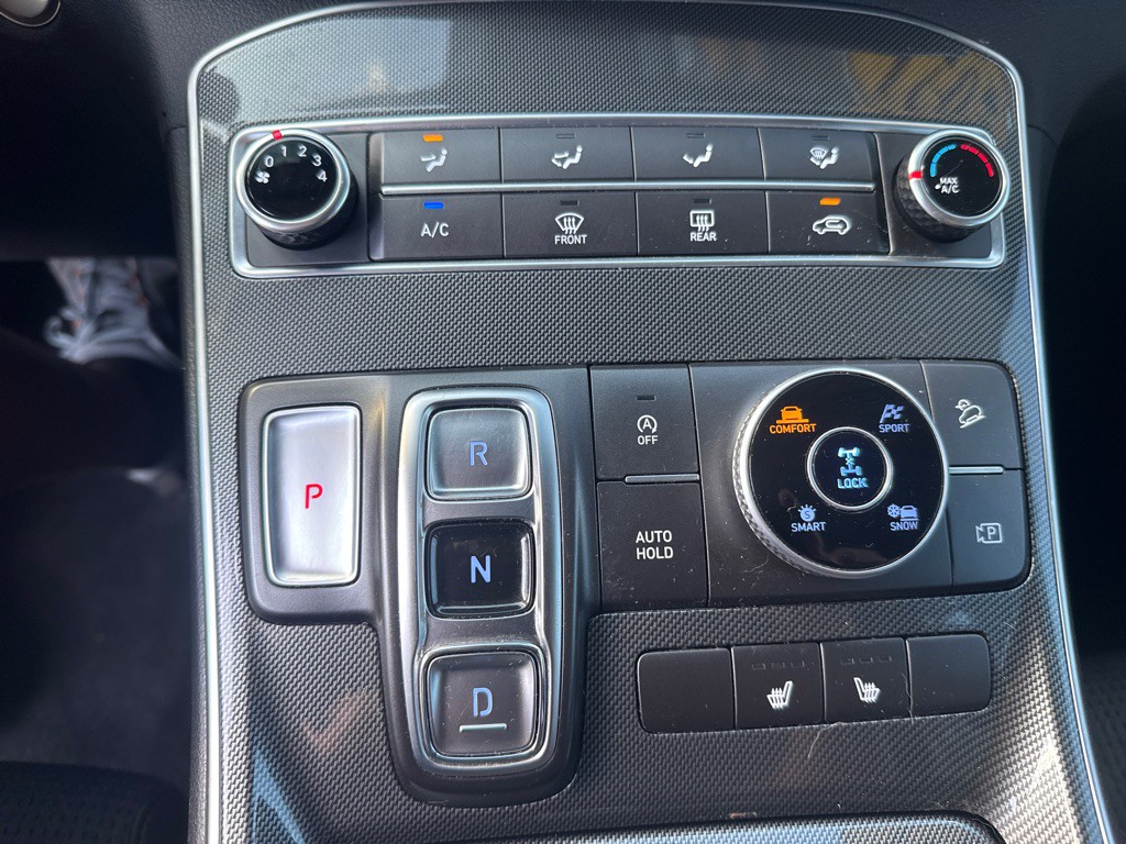 2021 Hyundai Santa Fe Image 22