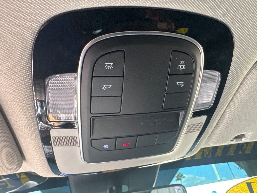 2021 Hyundai Santa Fe Image 30