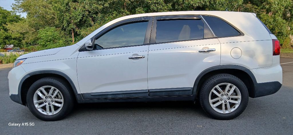 2015 Kia Sorento Image 3