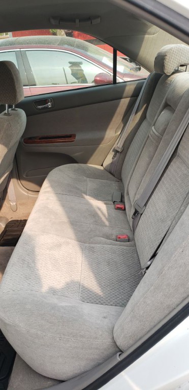 2003 Toyota Camry Image 8