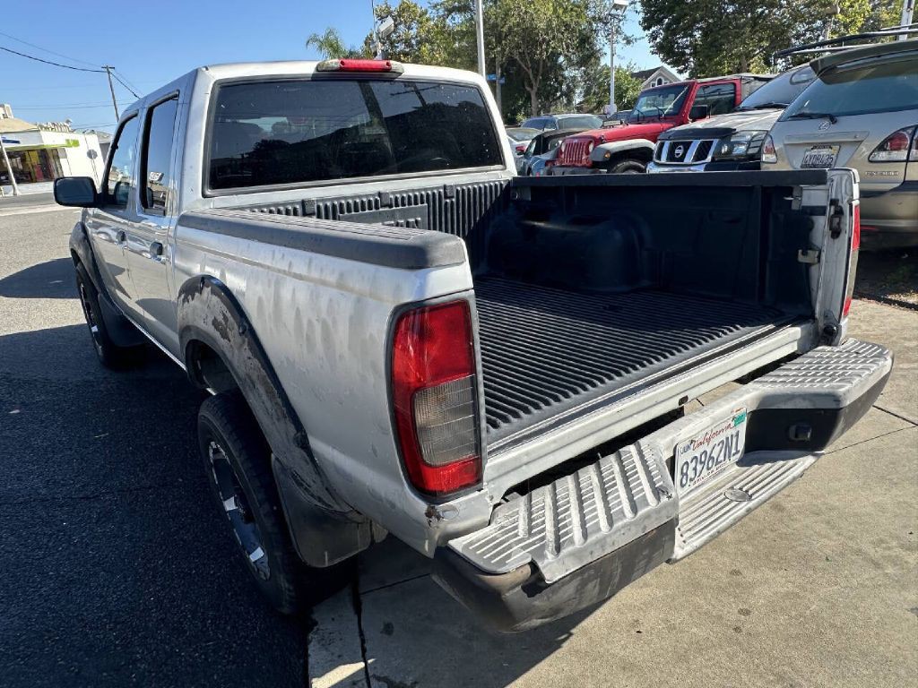 2004 Nissan Frontier Image 4