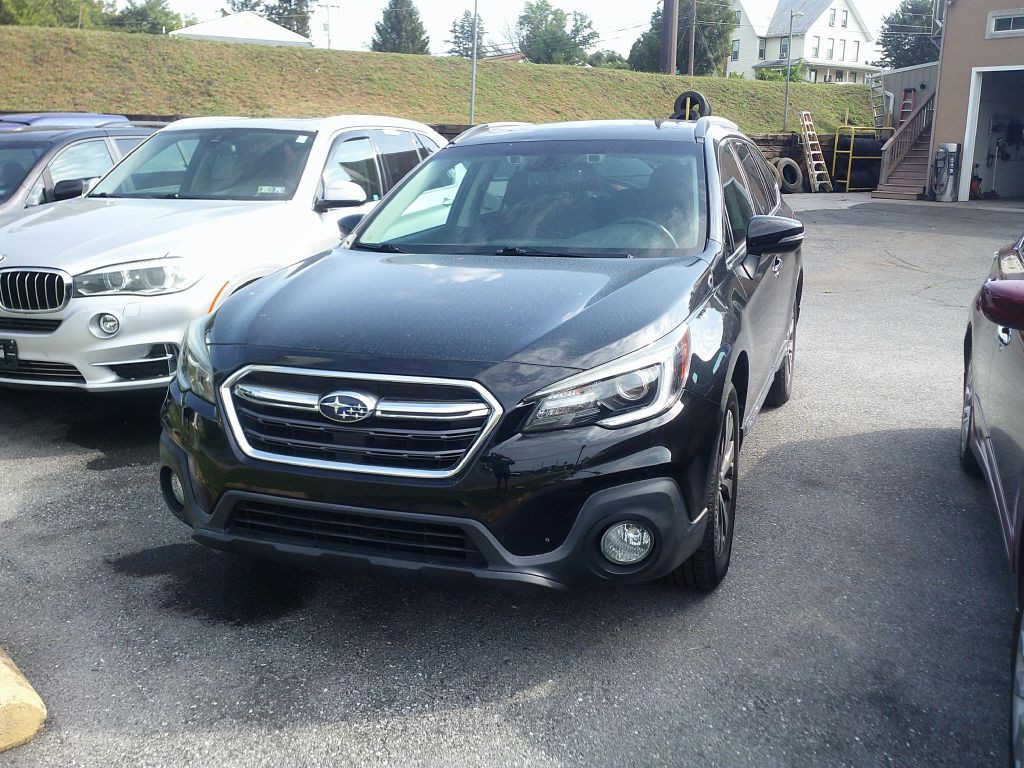 2018 Subaru Outback Image 1