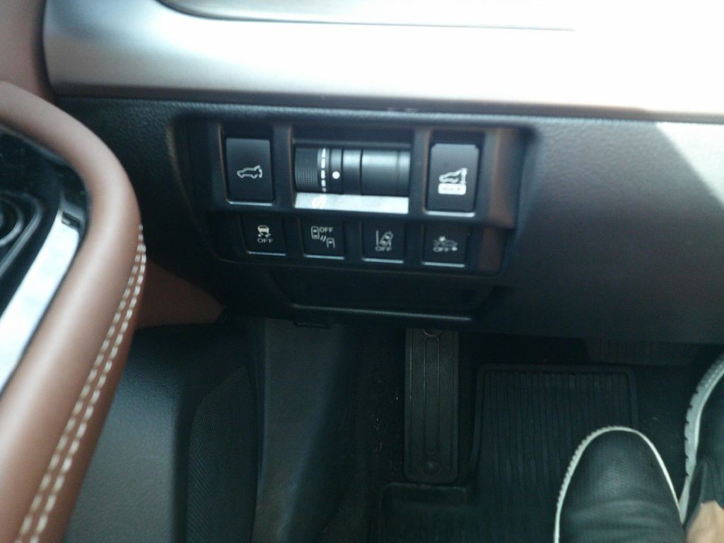 2018 Subaru Outback Image 9