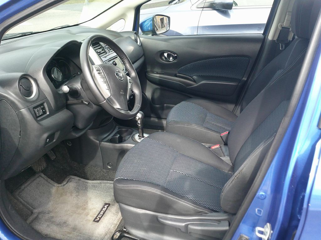 2016 Nissan Versa Image 5