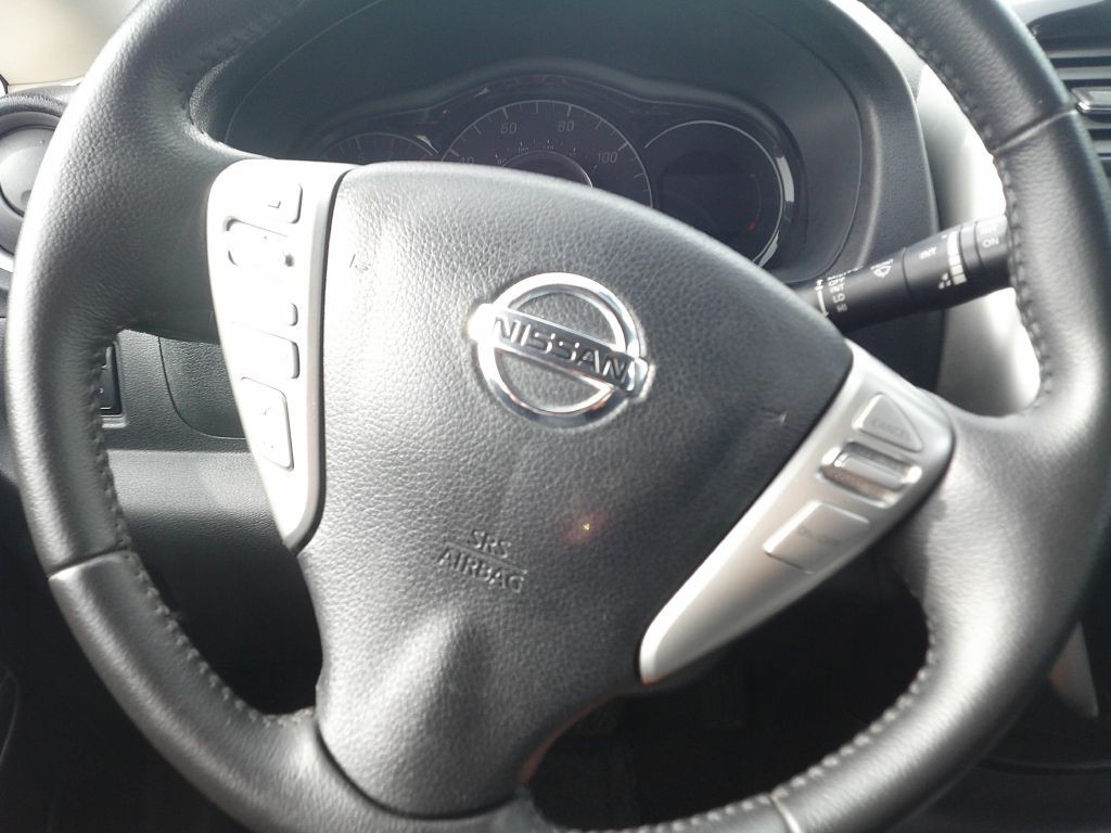 2016 Nissan Versa Image 7