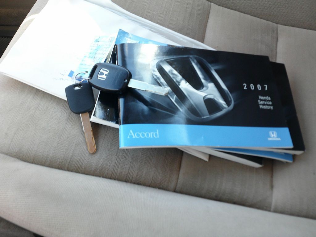 2007 Honda Accord Image 13