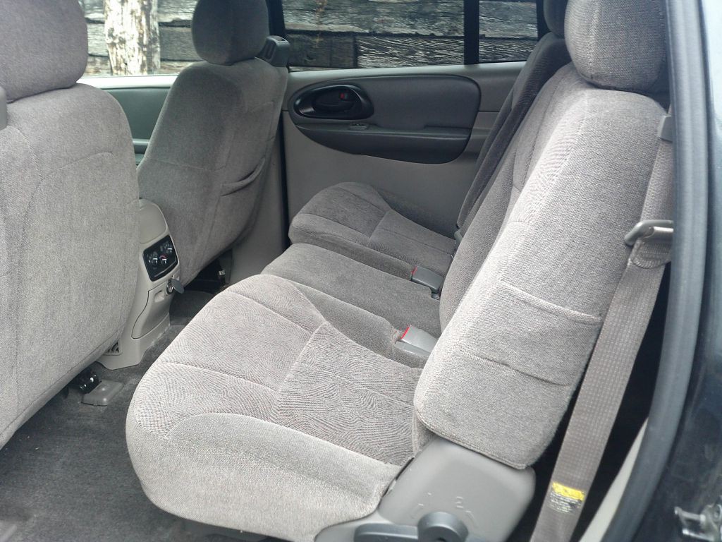 2004 Chevrolet Trailblazer Image 13