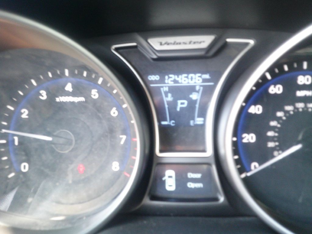 2013 Hyundai Veloster Image 7