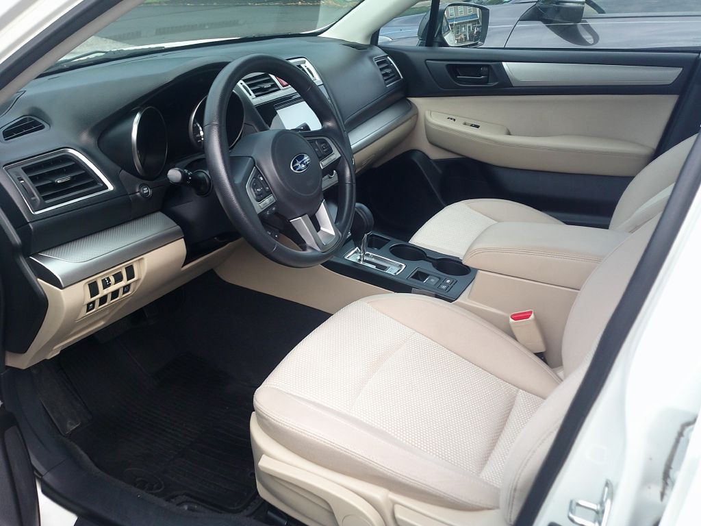 2017 Subaru Outback Image 13
