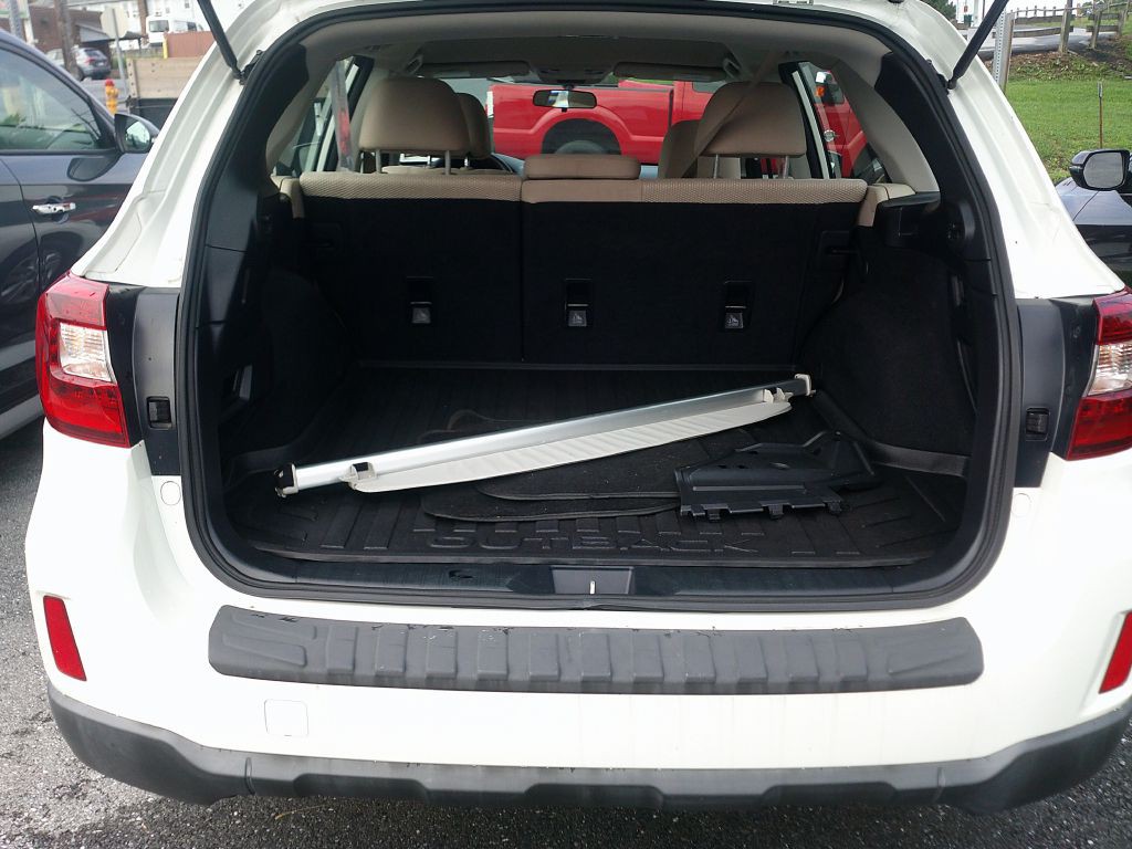 2017 Subaru Outback Image 15