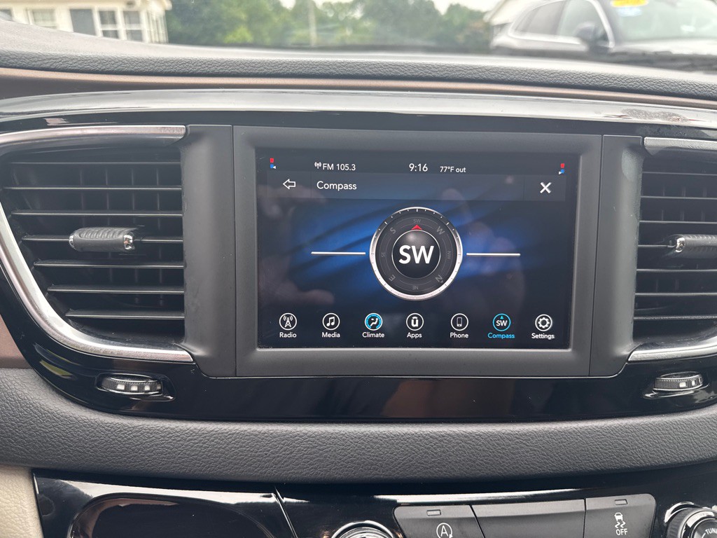 2020 Chrysler Voyager Image 26