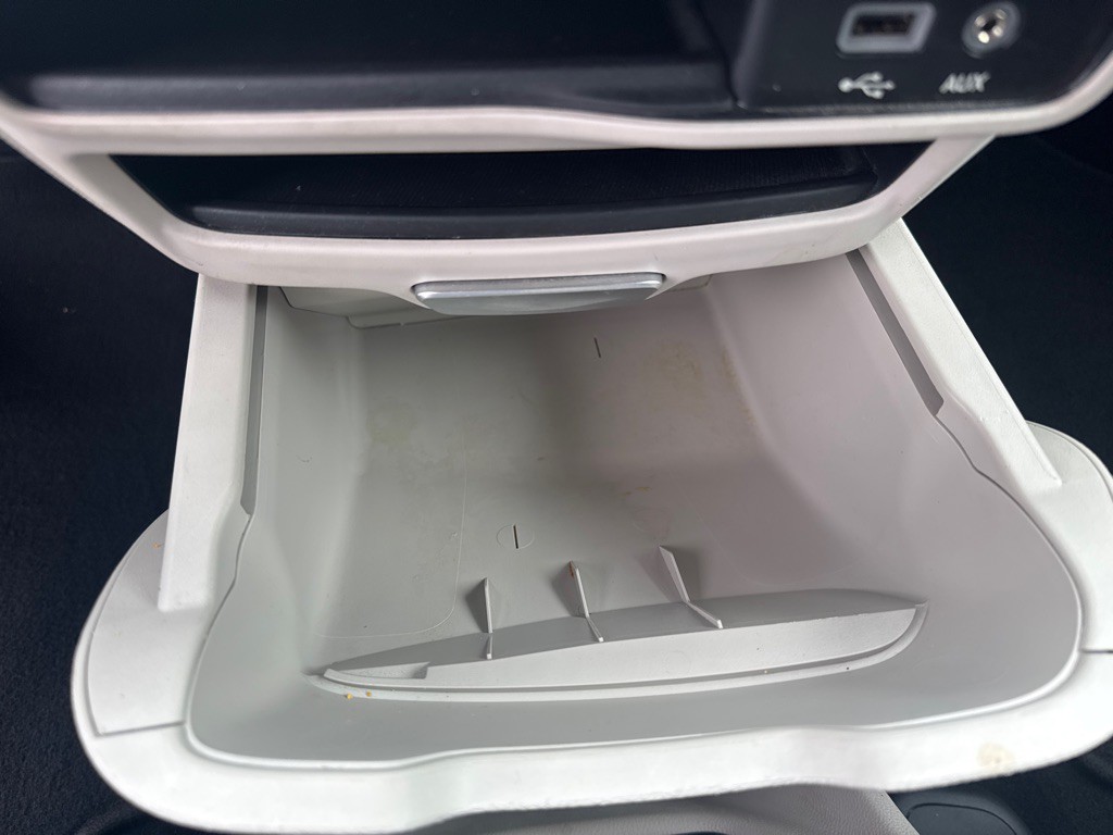 2020 Chrysler Voyager Image 30