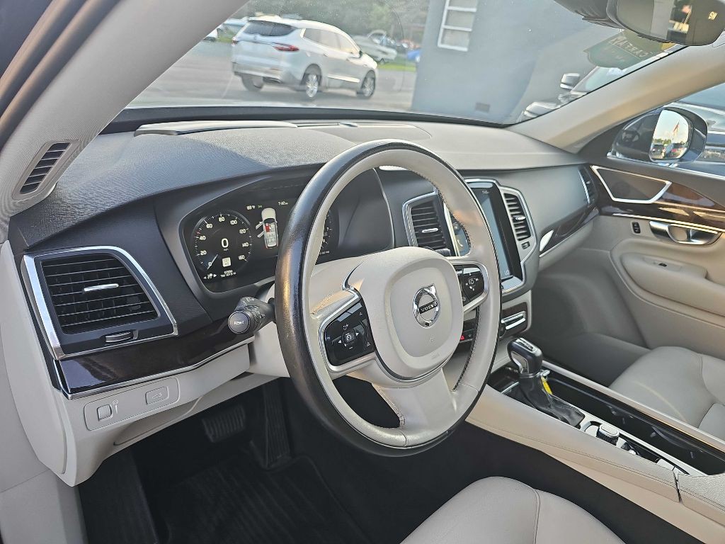 2019 Volvo XC90 Image 27