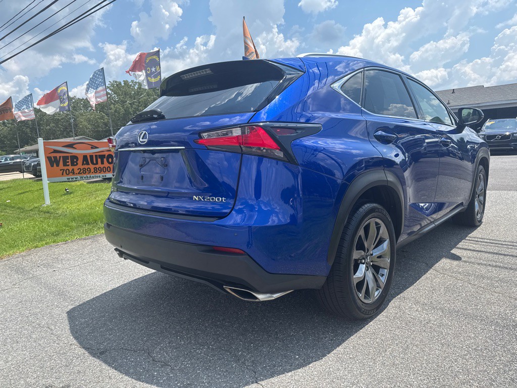 2017 Lexus NX Image 7