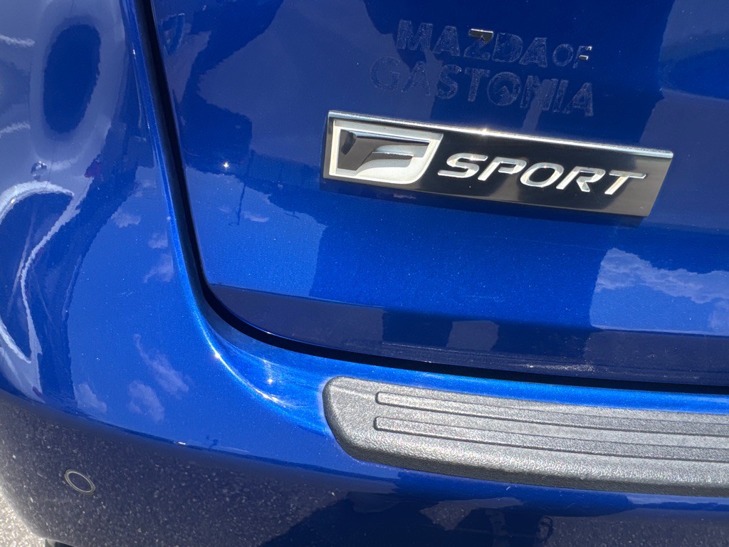 2017 Lexus NX Image 37