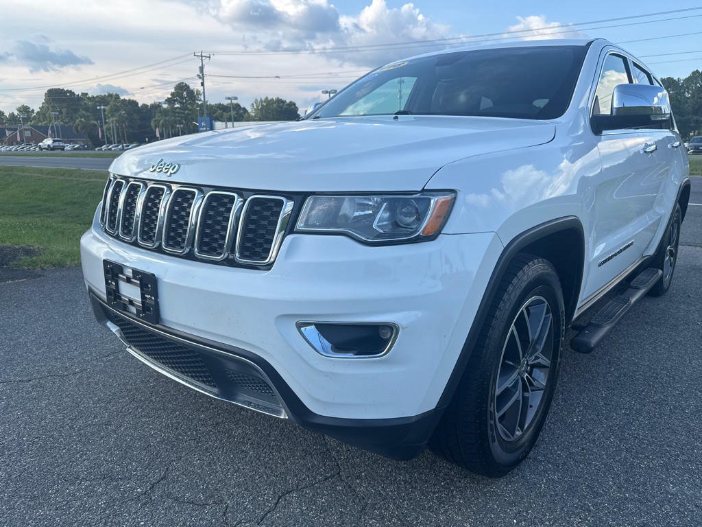 2018 Jeep Grand Cherokee Image 1