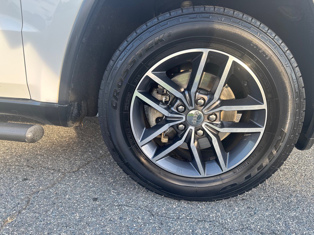 2018 Jeep Grand Cherokee Image 33